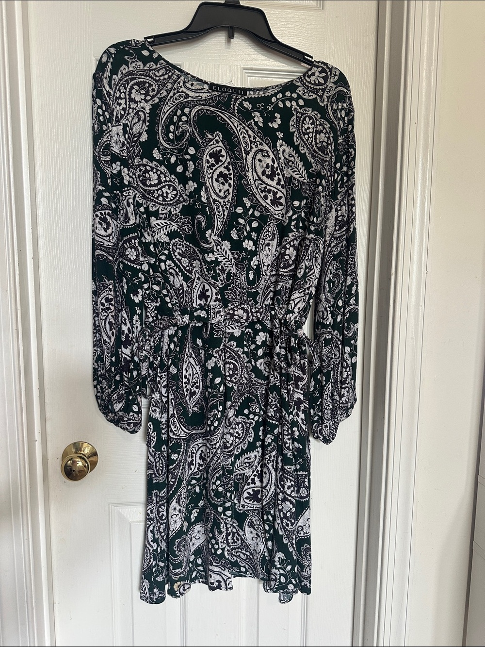Eloquii Dark Green Paisley Long-Sleeve Waist-Tie Dress